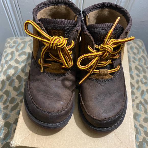 Ugg Bradley boots - Picture 1 of 6